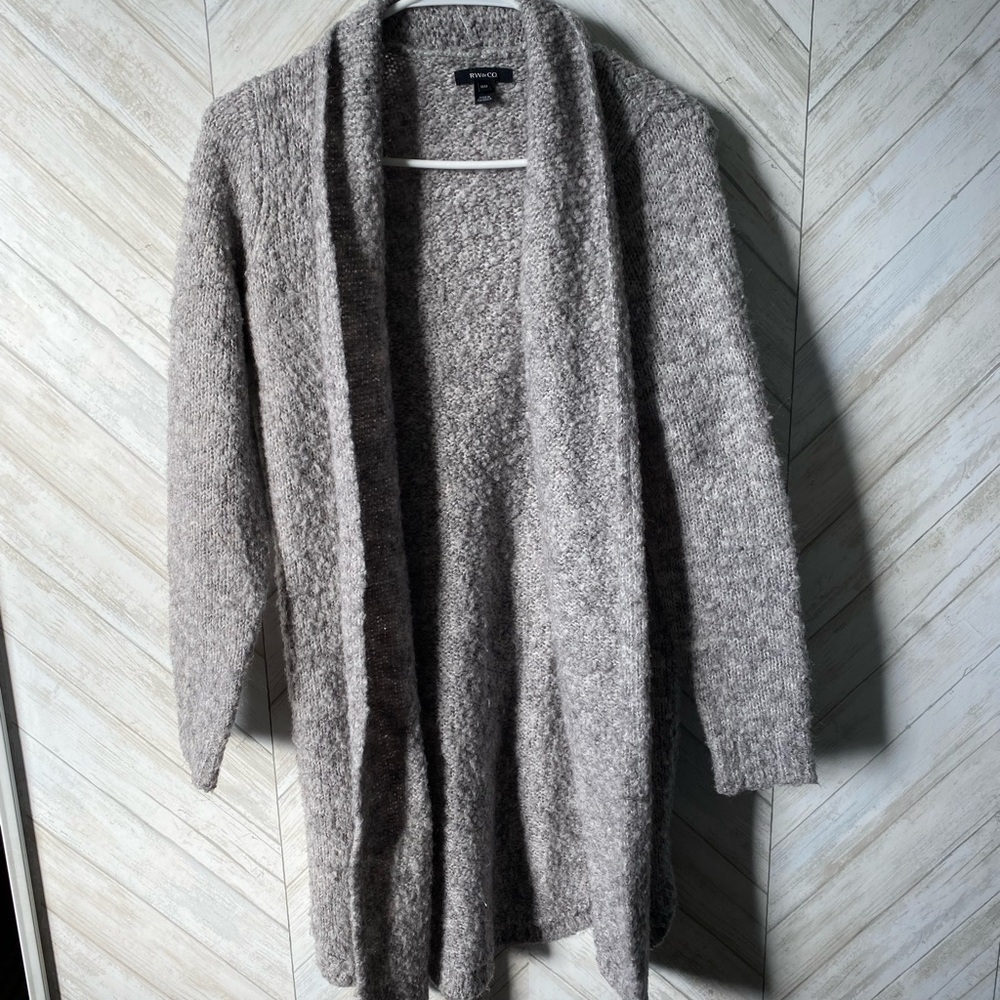 RW&Co Cozy Gray Sweater